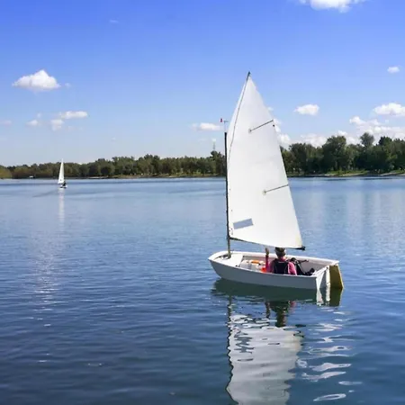 Serene Luxe Lakeside