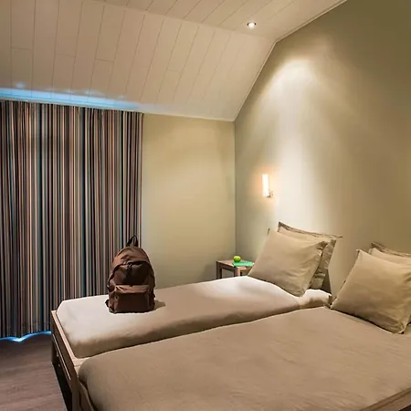 Serene Luxe Lakeside Villa Boussu-lez-Walcourt