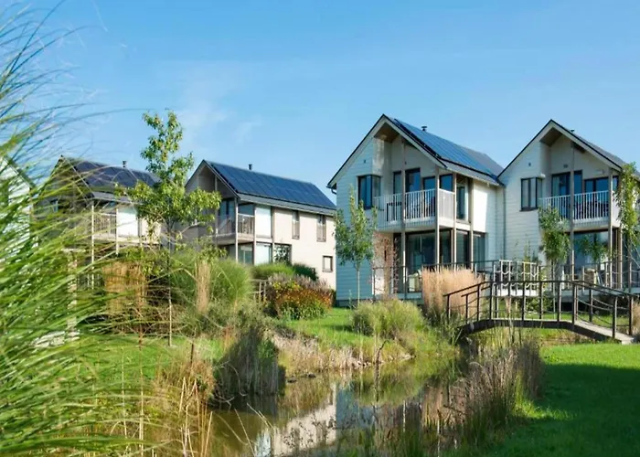 Villa Serene Luxe Lakeside