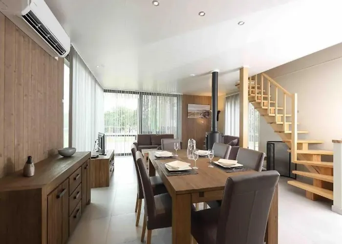 Villa Serene Luxe Lakeside *